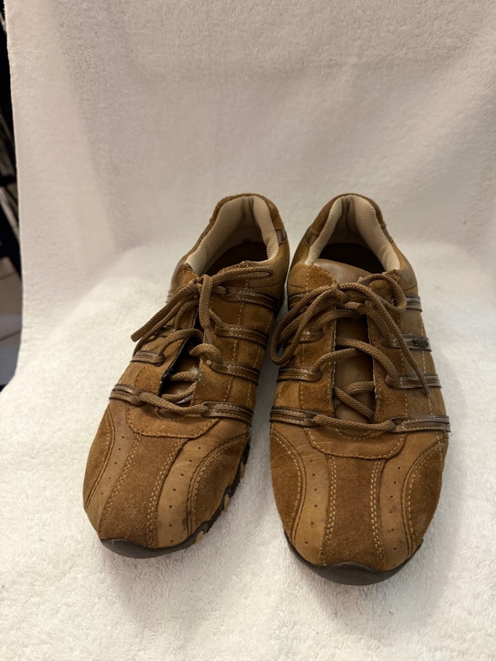 Skechers casual shoe size 11 brown
